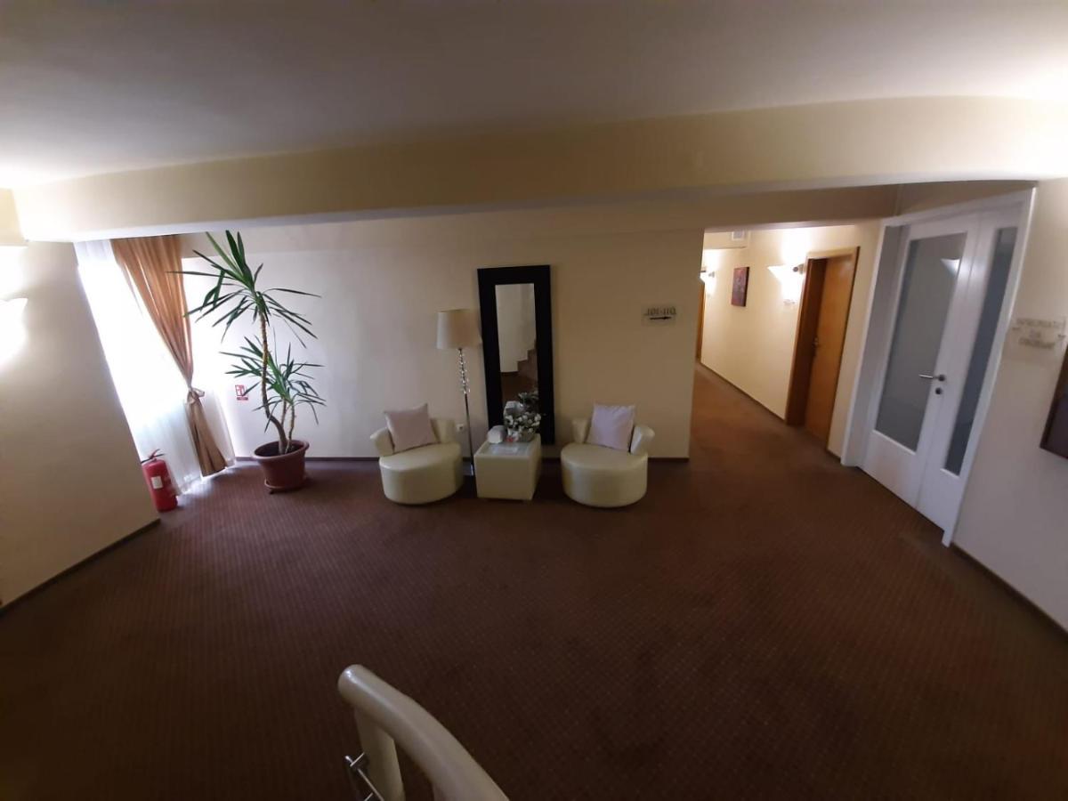 Hotel Garic Garesnica Ngoại thất bức ảnh