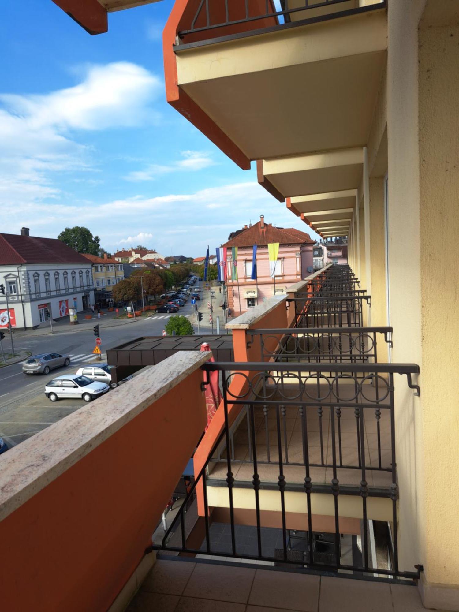 Hotel Garic Garesnica Ngoại thất bức ảnh