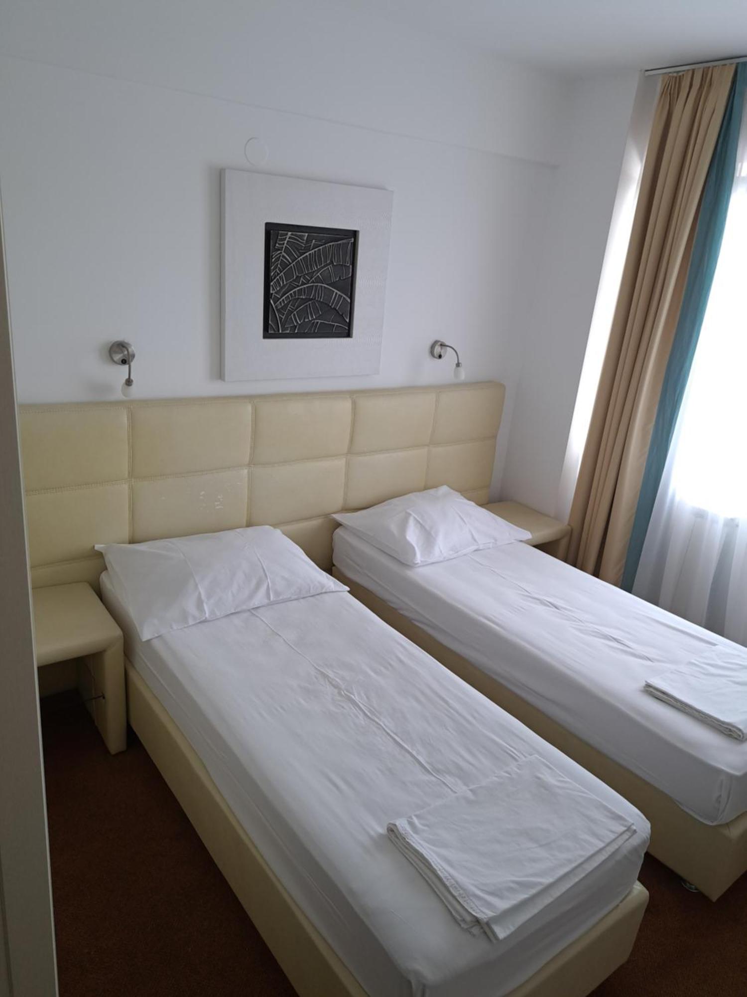 Hotel Garic Garesnica Ngoại thất bức ảnh